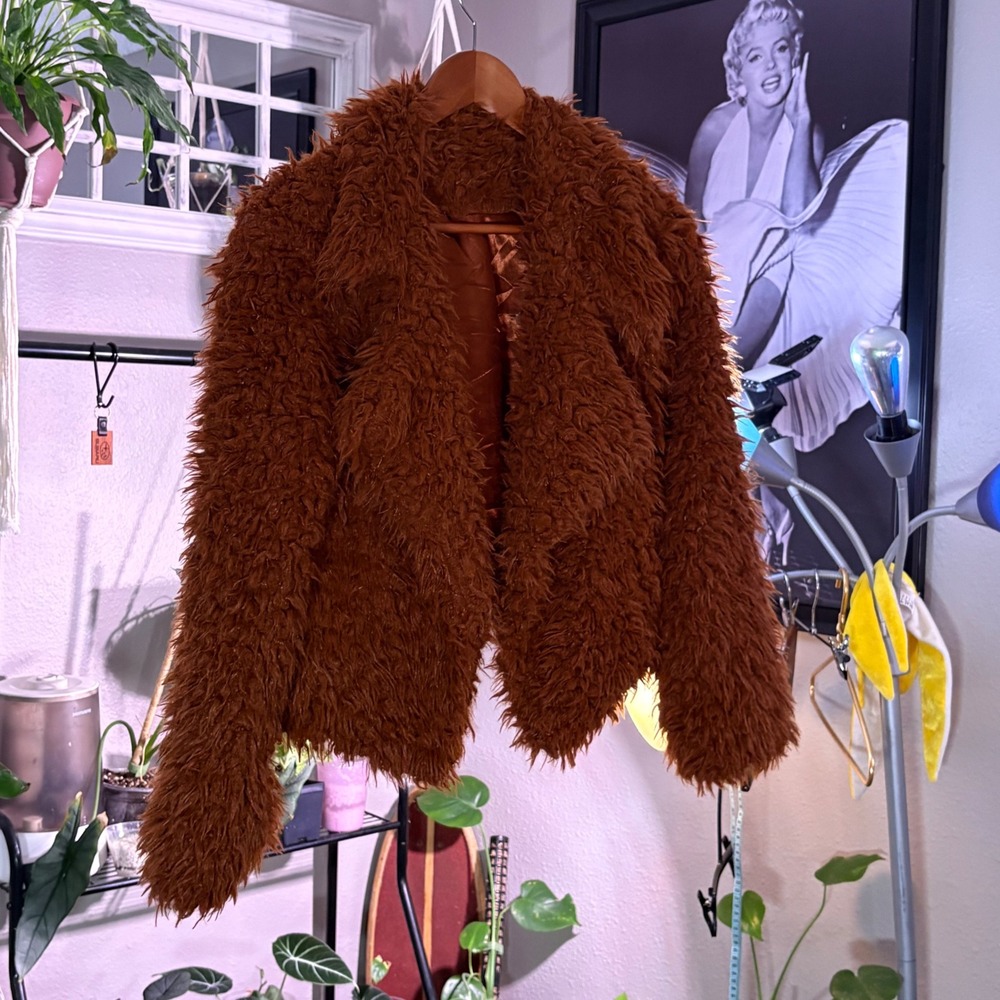 Self_e Faux Fur Teddy‎ Jacket Brown Cropped Open Front Size XS